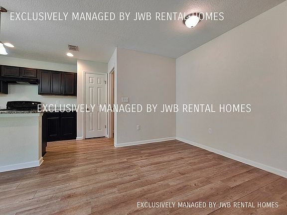 4th image of 8525 Jasper Ave