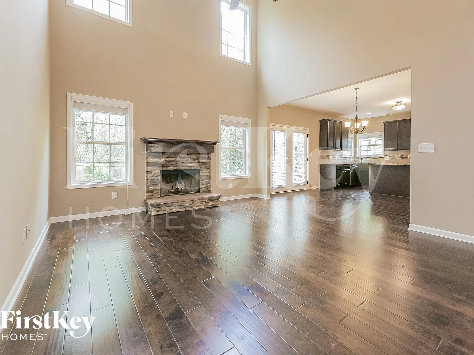 4 bed, 3.0 bath, 2878 sqft, $2,915 — Photo 2