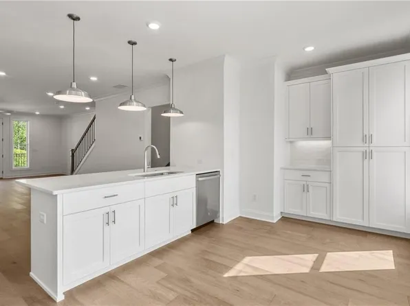 2400 Edgar Park Pl #103, Duluth, GA 30096