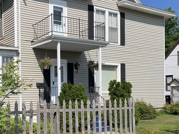223 S Neenah Ave, Sturgeon Bay, WI 54235