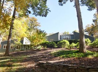 525 Clear Spring Rd, Great Falls, VA 22066