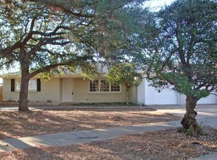 6908 Flint Ave, Lubbock, TX 79413