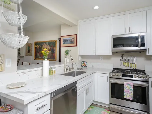 10130 Wateridge Cir Unit 116, San Diego, CA 92121