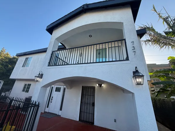 737 Washington Ln, Long Beach, CA 90840