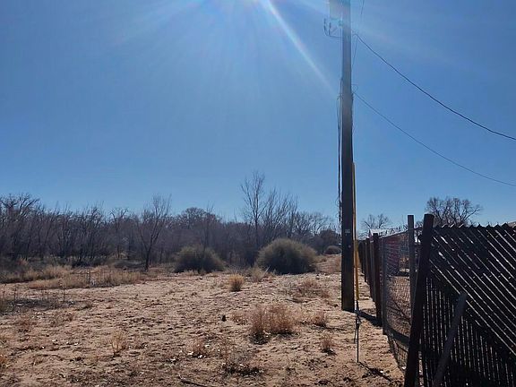 3rd image of 2208 Kelly Rd SW