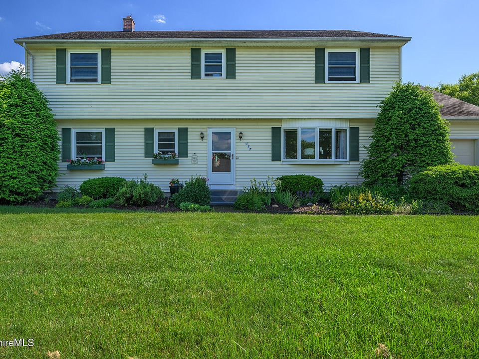 1st image of 117 Lucia Dr
