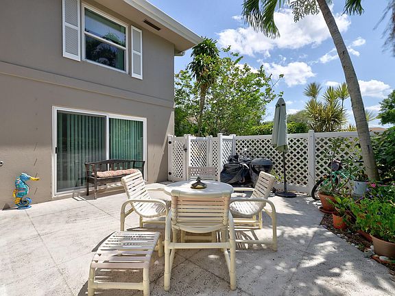 4th image of 3443 SW Sunset Trace Cir
