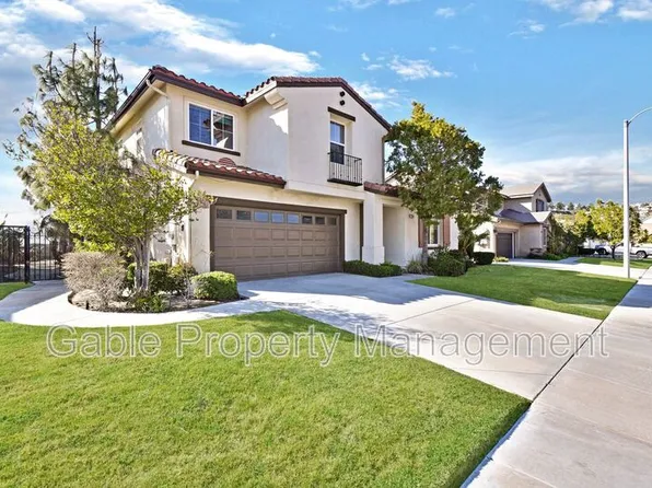 29541 Big Bend Pl, Santa Clarita, CA 91387
