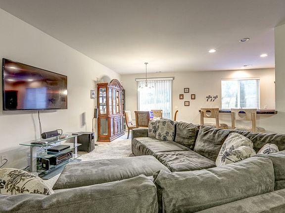 2nd image of 1465 52nd St NE #803