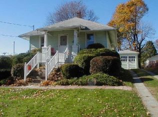 61 Henry Ave, Stratford, CT 06614