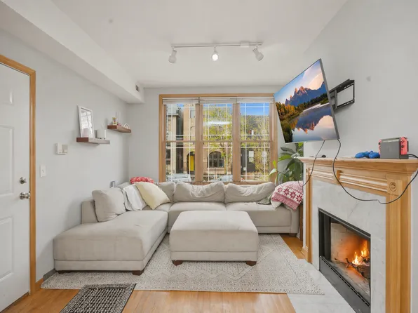 2035 W Huron St, Chicago, IL