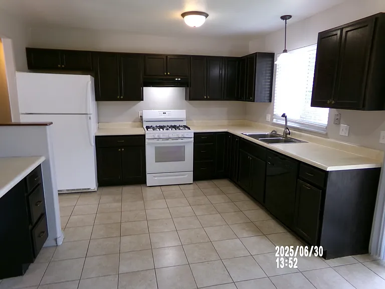 4436 Goshawk Dr — Photo 8