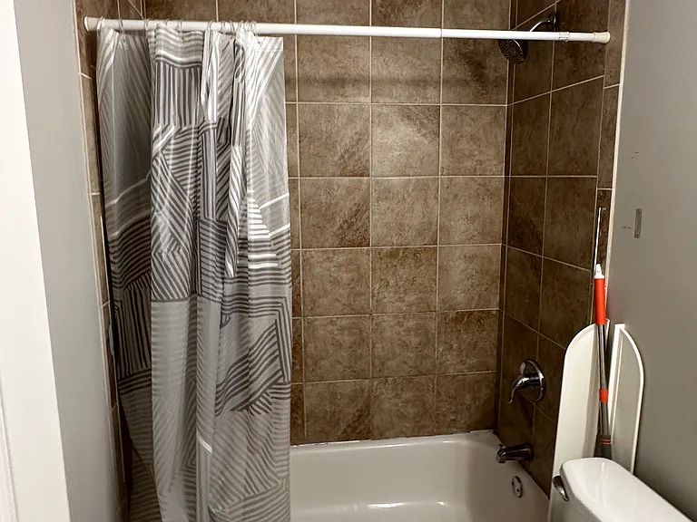 1511 W Susquehanna Ave #D — Photo 38