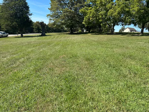 44 Solar Dr, Mount Vernon, KY 40456