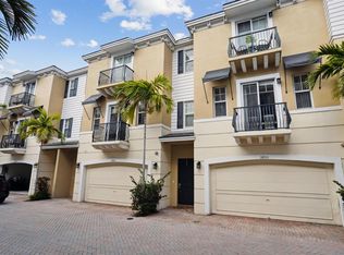 3655 NW 5th Ter, Boca Raton, FL 33431