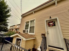 7021 Durham Ave, North Bergen, NJ