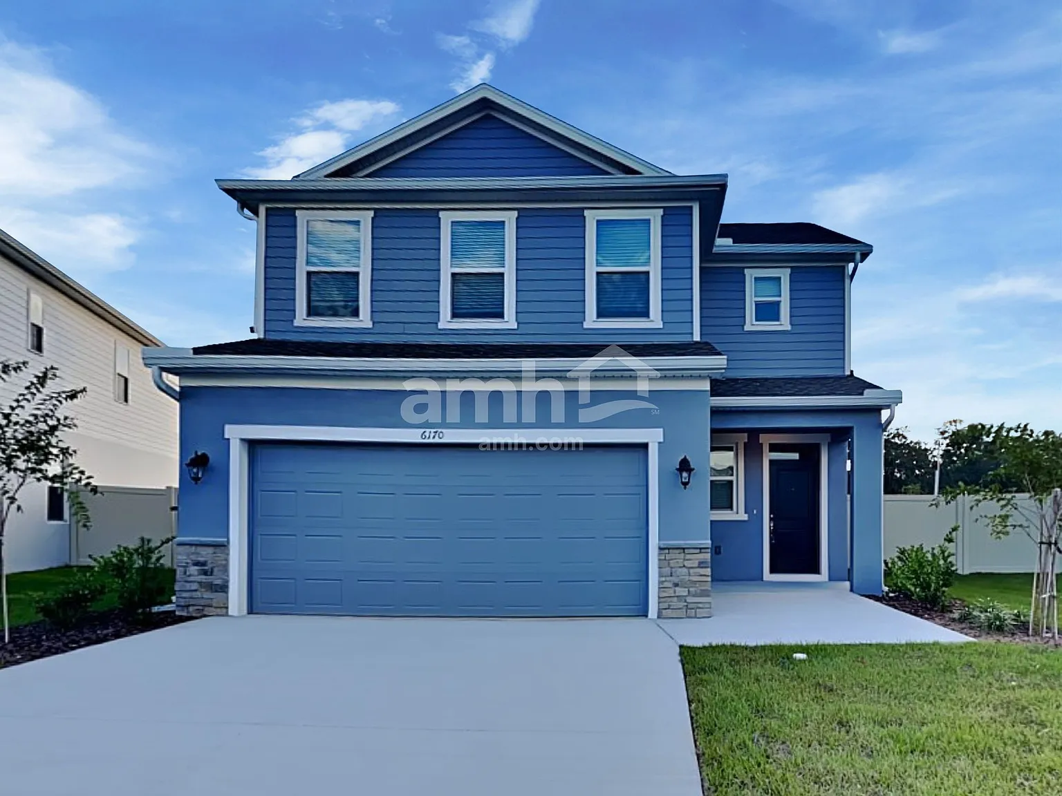 3 bed, 2.5 bath, 1644 sqft, $2,225 — Photo 1