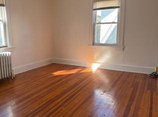 33 Adams St, Irvington, NJ 07111