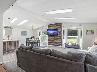 101 Mardan Dr, Grants Pass, OR 97527