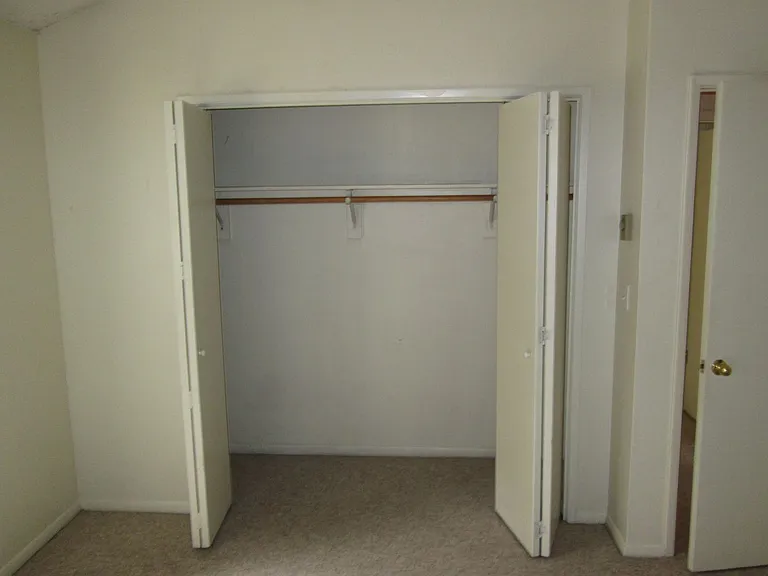 570 Peach St #32 — Photo 11