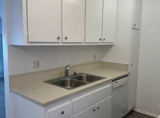 1123 9th St APT 2, Santa Monica, CA 90403