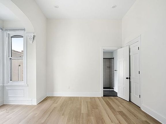 2nd image of 1913 Wallace St #8