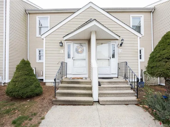 13 The Hamlet #E, Enfield, CT 06082