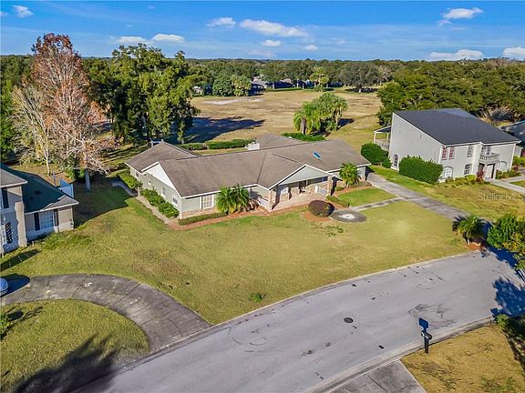 3rd image of 1425 Lake Francis Dr