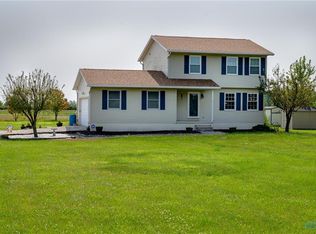 2563 S Paulsen Rd, Port Clinton, OH 43452