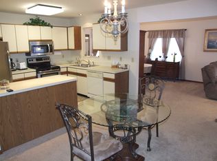 144 Nantucket Cir UNIT 144, Painesville, OH 44077