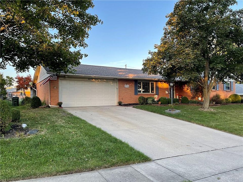 1st image of 6216 Rosecrest Dr