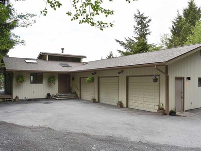 1915 Cascade Creek Rd, Sitka, AK, 99835