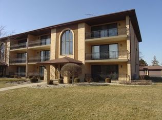 8336 160th Pl APT 1E, Tinley Park, IL 60477