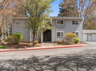 15000 SW Farmington Rd APT 4, Beaverton, OR 97007