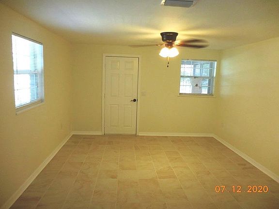 3rd image of 306 SE 375th St