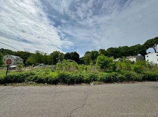 25 Herman St, West Haven, CT 06516