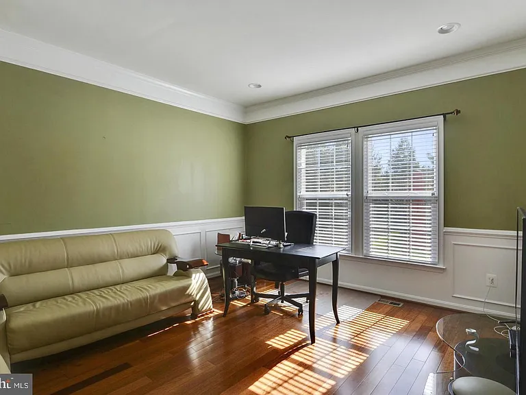 42977 Thornblade Cir — Photo 6