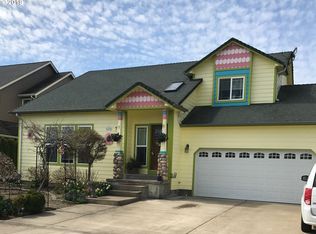 1405 W 5th St, Halsey, OR 97348