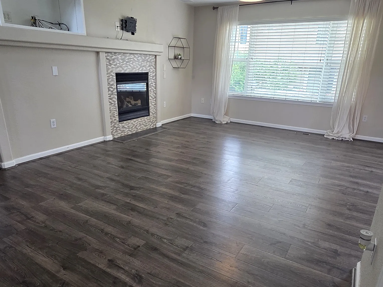 22002 E Irish Dr — Photo 2