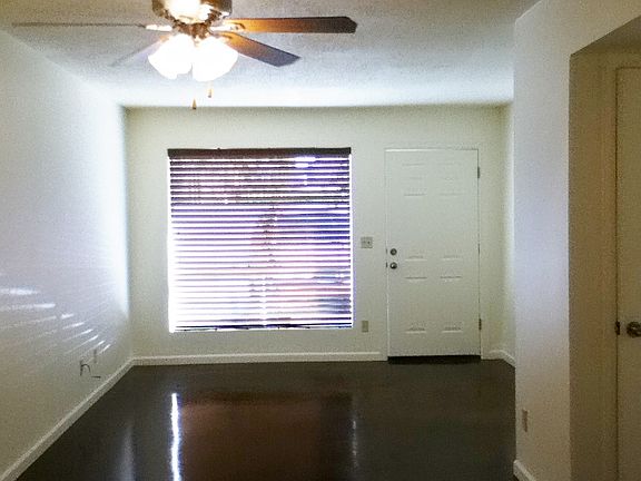 Living Rm_08212015