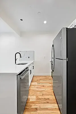 Rented by Living New York | media 7