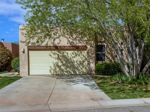 623 Flint Ridge Trl SE, Albuquerque, NM 87123