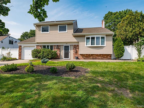 2nd image of 105 Rumford Road