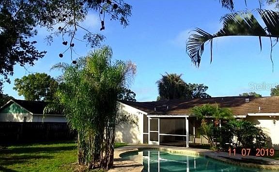 4th image of 7109 Hazelhurst Ct