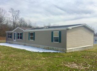 89 Ligo Rd, Mercer, PA 16137