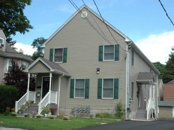 34 Main St APT B