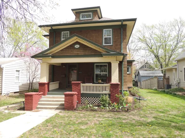 824 Arkansas St, Lawrence, KS 66044