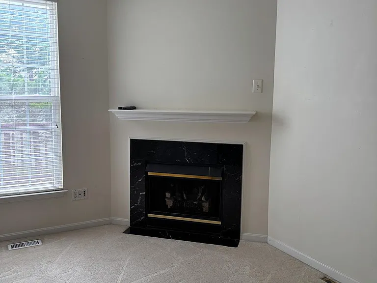 13097 Park Crescent Cir — Photo 6