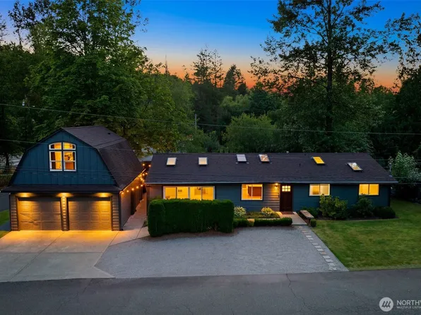 1109 Lewis Lane SE, Issaquah, WA 98027
