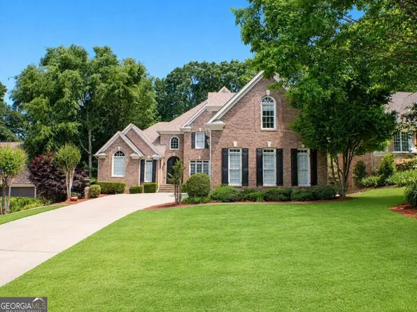 741 E Shore Dr, Canton, GA 30114